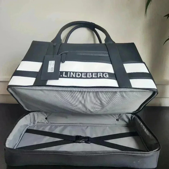 NWT J Lindeberg Travel Storage Boston Bag MSRP $355 - Picture 5 of 7